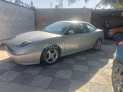 Usado Fiat Coupé 130 CV (95 kW) 1999 Gris / plata Coupe