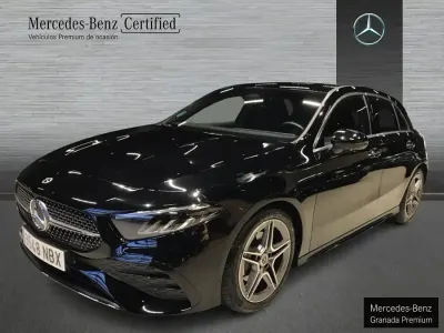 Usado Mercedes A180 AMG line 136 HP (100 kW) 2025 Preto Sedan