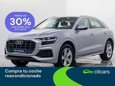 Usado Audi Q8 Premium 381 CV (280 kW) 2021 Plateado SUV