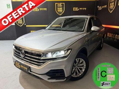 Usado VW Touareg Pure 231 CV (169 kW) 2019 Gris / plata SUV