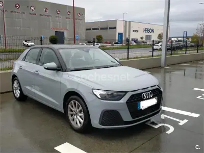 Usado Audi A1 Sportback Advanced Plus 95 CV (69 kW) 2022 Gris / plata Utilitario