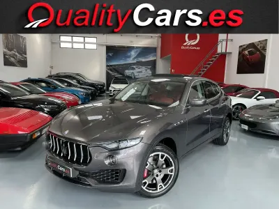 Usado Maserati Levante 430 CV (316 kW) 2016 Gris SUV