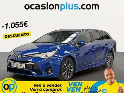 Käytetty Toyota Avensis