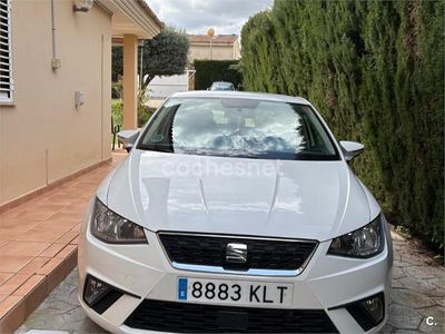 Usado Seat Ibiza Style 95 CV (69 kW) 2018 Blanco Utilitario