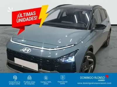Usado Hyundai Bayon 101 CV (74 kW) 2025 Negro SUV