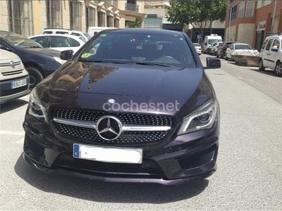 Violeta / lila Usado 2014 Mercedes CLA200 AMG line Berlina | 17.900 € (Precio justo)