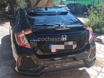 Usado Honda Civic Executive 120 CV (88 kW) 2019 Negro Berlina