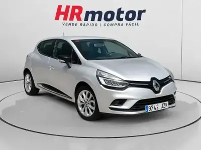 Usado Renault Clio LIMITED 90 CV (66 kW) 2017 Gris