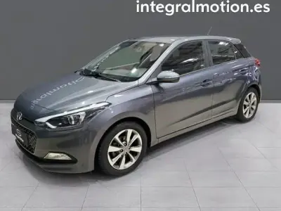Begagnad Hyundai i20 84 HK (61 kW) 2016
