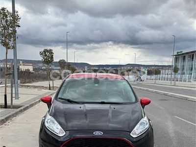 Usado Ford Fiesta 140 CV (102 kW) 2015 Negro Berlina