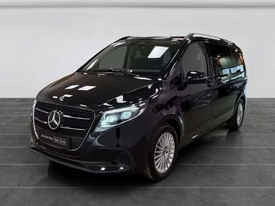Usado Mercedes V220 163 CV (119 kW) 2025 Negro Monovolumen
