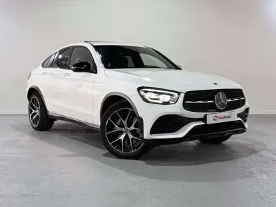 Usado Mercedes GLC220 194 CV (142 kW) 2023 Blanco SUV