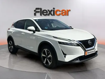 Usado Nissan Qashqai N-Connecta 158 CV (116 kW) 2023 Blanco SUV