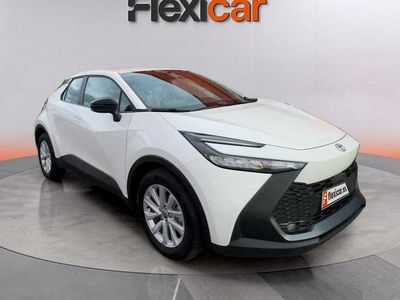 Usado Toyota C-HR Active 140 CV (102 kW) 2024 Blanco SUV