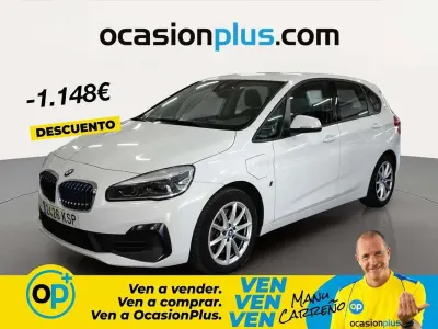 Usado BMW 225 Active Tourer iPerformance 224 CV (164 kW) 2018 Blanco Monovolumen