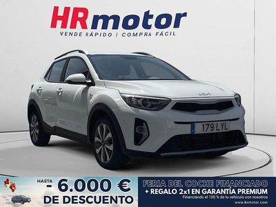 Blanco Usado 2022 Kia Stonic SUV | 14.680 € (Precio justo)