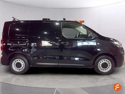 Usado Opel Vivaro 102 CV (75 kW) 2022 Negro Monovolumen