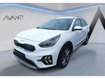 Usado Kia Niro 141 CV (103 kW) 2022 Blanco SUV