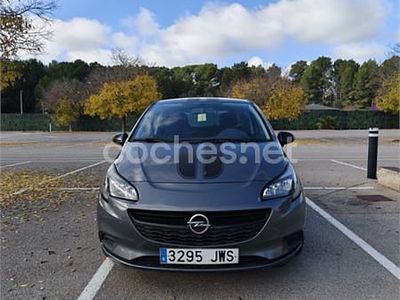 Gris / plata Usado 2017 Opel Corsa Business Berlina | 6450 € (Precio justo)