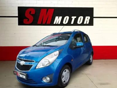 Usado Chevrolet Spark LS 81 CV (59 kW) 2010 Azul Utilitario