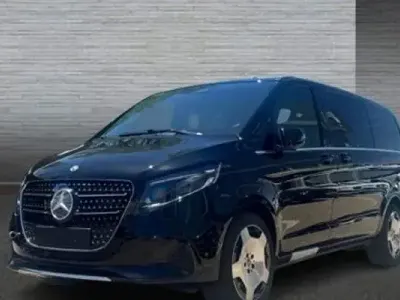 Nuevo Mercedes V250 Avantgarde 190 CV (139 kW) 2026 Negro Monovolumen