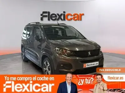 Usado Peugeot Rifter Allure 100 CV (73 kW) 2023 Gris Monovolumen
