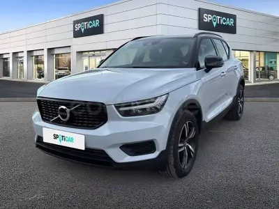 Usado Volvo XC40 R-Design 129 CV (94 kW) 2021 Blanco SUV