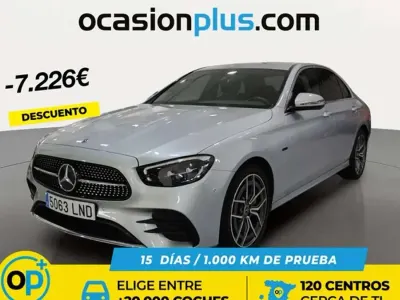 Usado Mercedes E300 321 CV (236 kW) 2021 Plateado Berlina