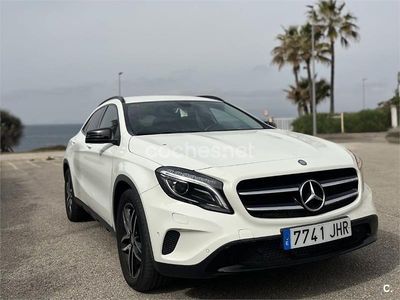 Usado Mercedes GLA200 Urban 136 CV (100 kW) 2015 Blanco SUV