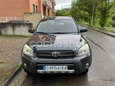 Używany Toyota RAV4 Premium 177 KM (130 kW) 2007 Czarny SUV