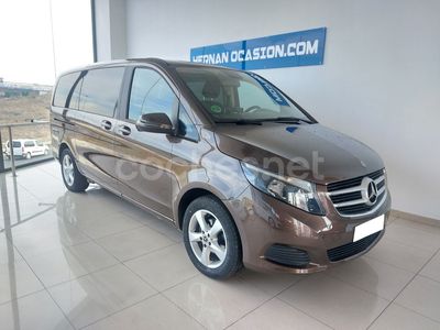 Mercedes V220