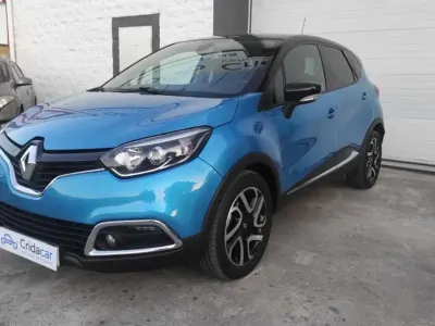 Usado Renault Captur Intens 90 CV (66 kW) 2013 Azul SUV