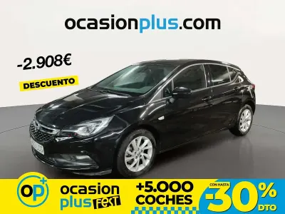Usado Opel Astra Dynamic 136 CV (100 kW) 2019 Negro Berlina