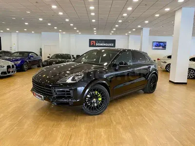 Usado Porsche Cayenne Platinum Edition 470 CV (345 kW) 2023 Negro SUV