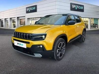 Usado Jeep Avenger EV Summit 114 kW (156 CV) 2023 Amarillo SUV