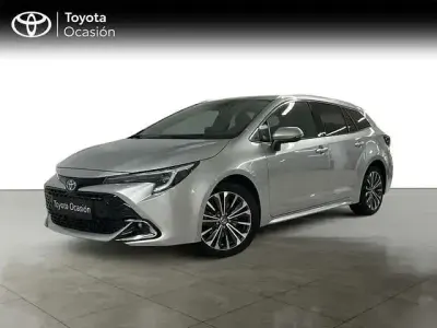 Usado Toyota Corolla Sport 196 CV (144 kW) 2025 Gris / plata Familiar