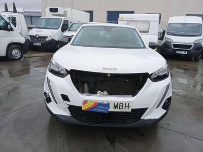 Usado Peugeot 2008 Active 110 CV (80 kW) 2022 Blanco SUV