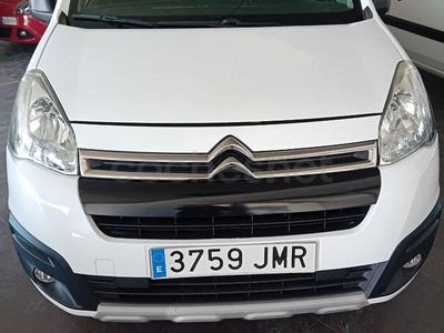 Usado Citroën Berlingo Feel 75 CV (55 kW) 2016 Blanco Monovolumen