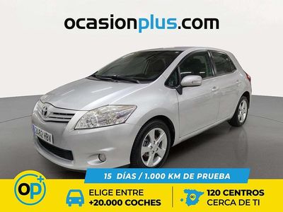 Gris plata Usado 2011 Toyota Auris Active Utilitario | 7700 € (Precio justo)