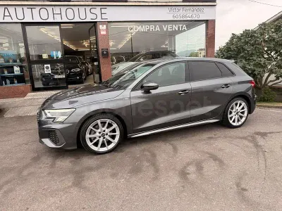 Usado Audi A3 150 CV (110 kW) 2021 Gris / plata Berlina