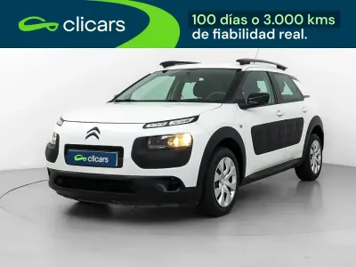 Usado Citroën C4 Cactus Feel 82 CV (60 kW) 2015 Blanco Utilitario