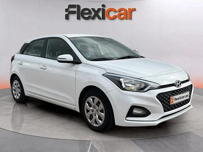 Blanco Usado 2019 Hyundai i20 Berlina | 9890 € (Precio justo)