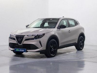Usado Alfa Romeo Junior 136 CV (100 kW) 2025 Gris SUV