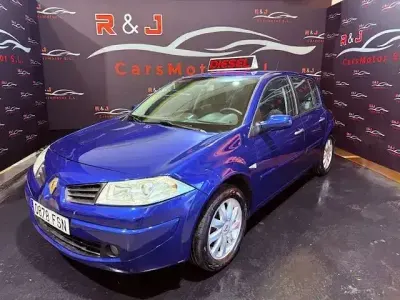 Usado Renault Mégane Dynamique 85 CV (62 kW) 2007 Azul Utilitario