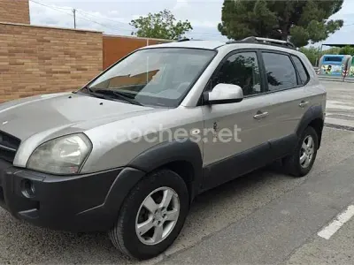 Używany Hyundai Tucson Comfort 140 KM (102 kW) 2006 Beżowy SUV