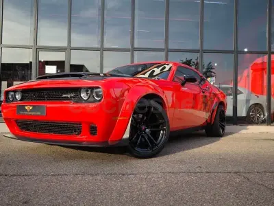 Usado Dodge Challenger SXT 303 CV (222 kW) 2023 Rojo Coupe