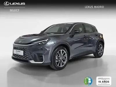 Usado Lexus LBX 136 CV (100 kW) 2025 Gris SUV