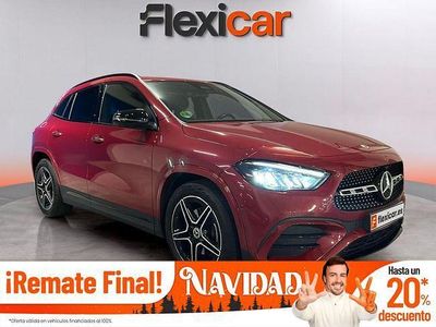 Rojo Usado 2025 Mercedes GLA200 SUV | 43.590 € (Caro)