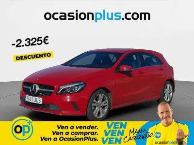 Usado Mercedes A200 Urban 136 CV (100 kW) 2016 Rojo