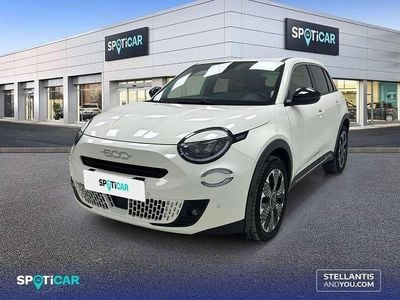 Używany Fiat 600 La Prima 101 KM (74 kW) 2024 Biały SUV